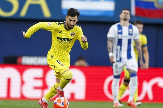 包含赛前突围战来临，比利亚雷亚尔围绕西甲造点机会，引发热议，资深球员宣示担当的词条-MK体育