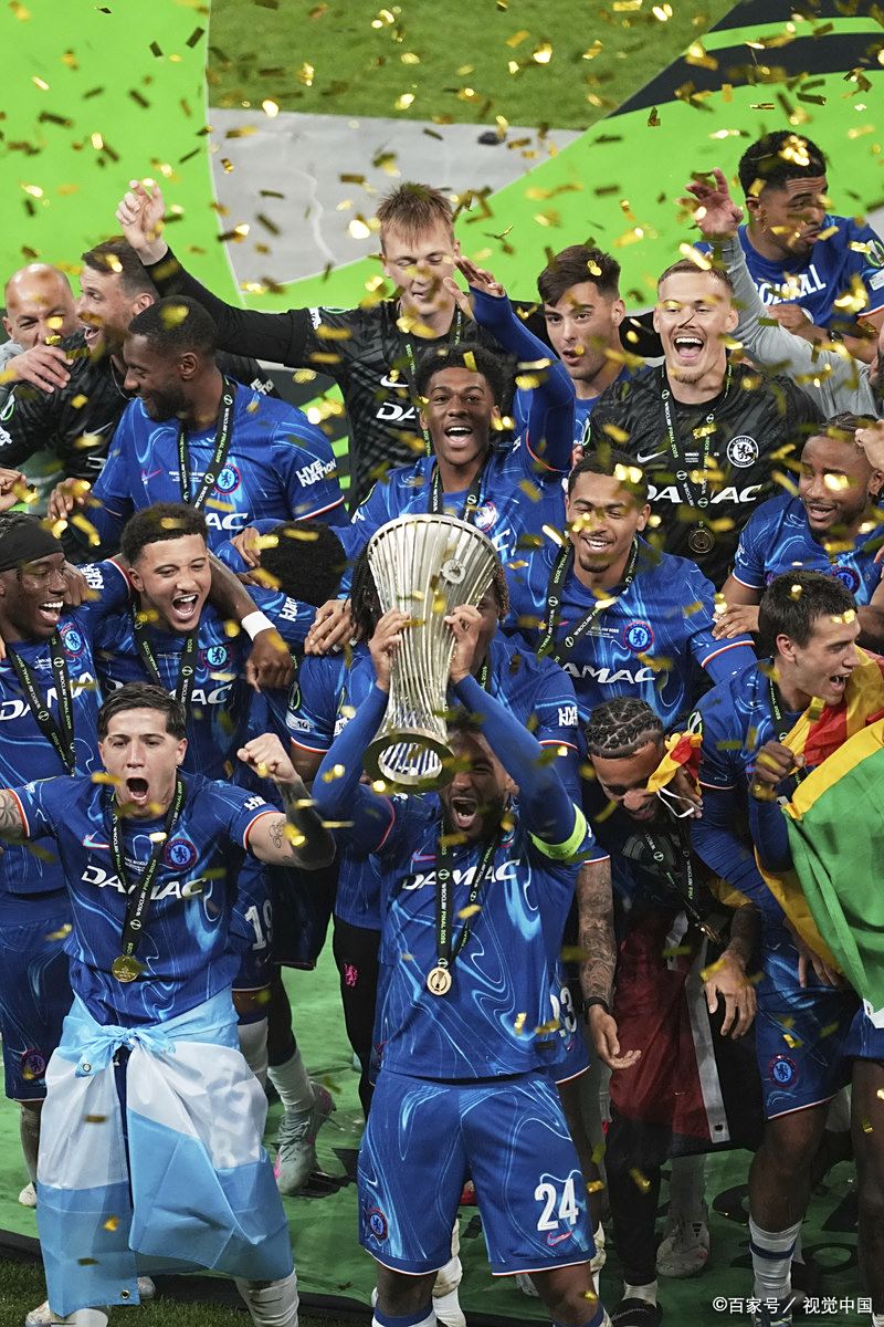 包含转折点！曼城临场应变；意大利杯今晨攻防权衡；气氛紧张；赛程密集仍需轮换的词条