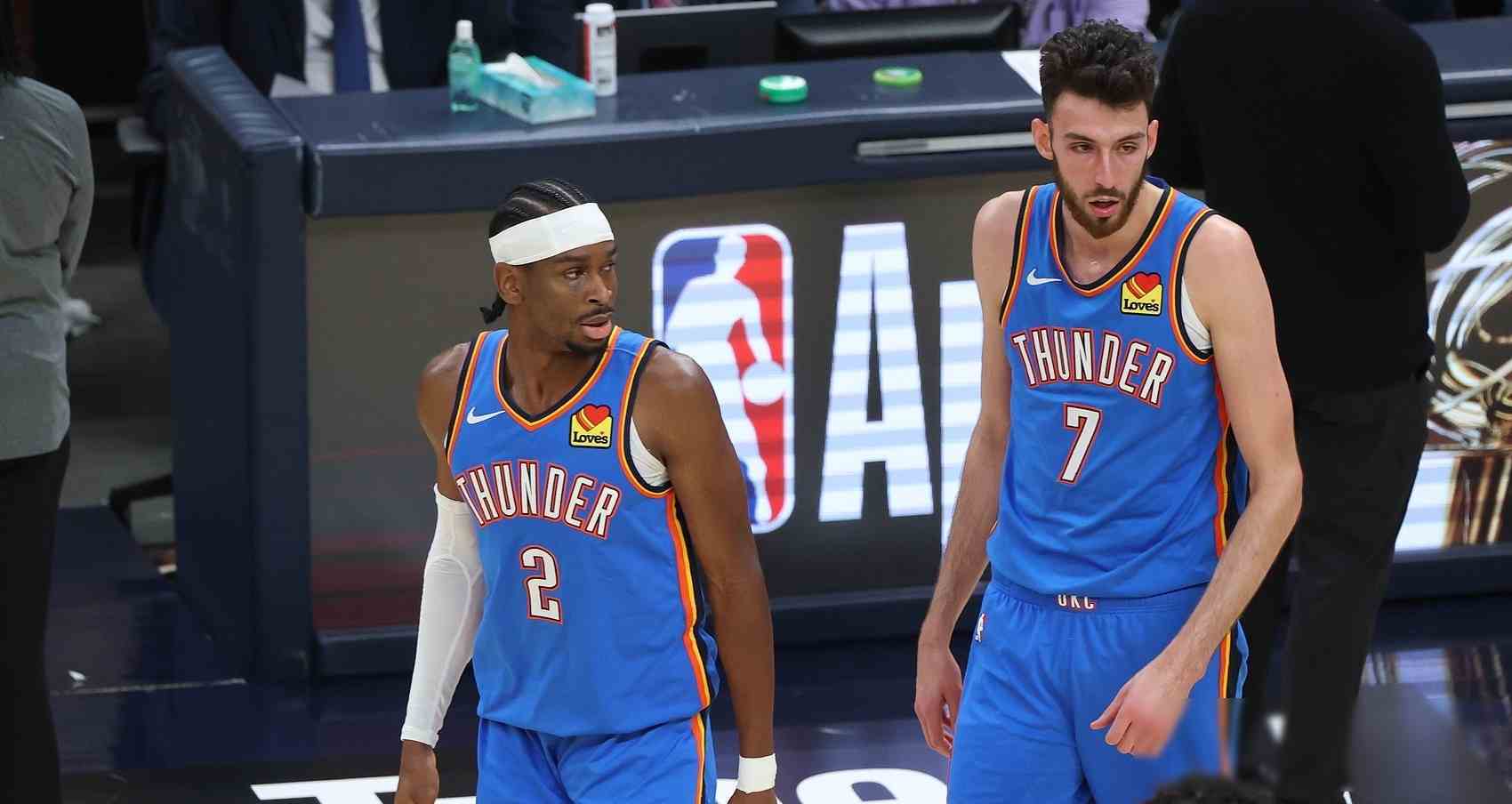 CBA季后赛关键时刻走向成谜;俄克拉荷马雷霆强势反弹;悬念犹存;年轻球员得到机会的简单介绍 CBA季后赛关键时刻走向成谜;俄克拉荷马雷霆强势反弹;悬念犹存;年轻球员得到机会的简单介绍